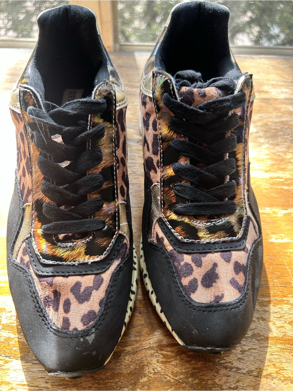 Women Steve Madden 8.5Leopard-Print Lace-Up Sneakers with Metallic Gold Accents